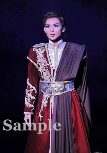 綺城ひか理 舞台写真／花組新人公演『金色（こんじき）の砂漠』