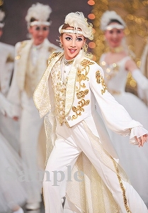 美弥るりか 舞台写真／月組大劇場公演『カルーセル輪舞曲（ロンド）』