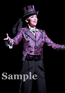 華形ひかる 舞台写真／月組大劇場公演『カルーセル輪舞曲（ロンド）』