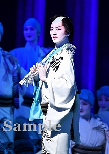 芹香 斗亜 舞台写真／花組東京公演『雪華抄（せっかしょう）』『金色（こんじき）の砂漠』