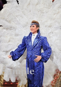 芹香 斗亜 舞台写真／花組東京公演『雪華抄（せっかしょう）』『金色（こんじき）の砂漠』