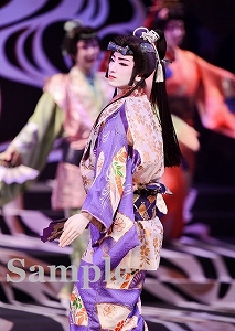 柚香 光 舞台写真／花組東京公演『雪華抄（せっかしょう）』『金色（こんじき）の砂漠』