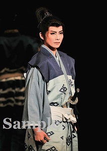 天寿光希 舞台写真／星組バウホール公演『燃ゆる風－軍師・竹中半兵衛－』