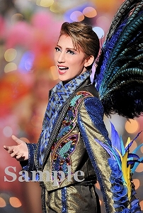 真風涼帆 ポケットスチール／宙組大劇場公演『王妃の館－Chateau de la Reine－』『VIVA!FESTA!』