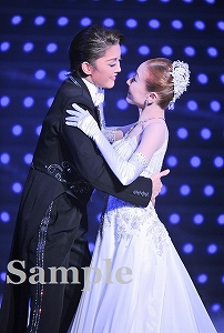 朝夏 実咲 ポケットスチール／宙組大劇場公演『王妃の館－Chateau de la Reine－』『VIVA!FESTA!』