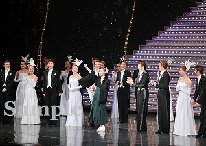 実咲 他 舞台写真／「実咲凜音サヨナラショー」