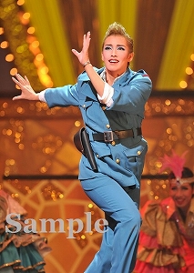 華形ひかる 舞台写真／月組東京公演『カルーセル輪舞曲（ロンド）』