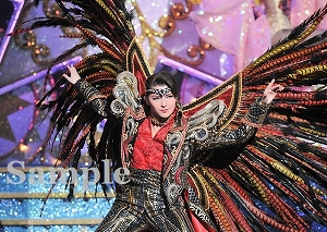 朝夏まなと 舞台写真／宙組東京公演『王妃の館－Chateau de la Reine－』『VIVA!FESTA!』