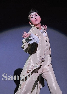 朝夏まなと 舞台写真／宙組東京公演『王妃の館－Chateau de la Reine－』『VIVA!FESTA!』