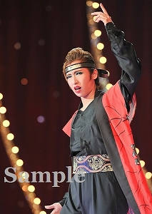 蒼羽りく 舞台写真／宙組東京公演『王妃の館－Chateau de la Reine－』『VIVA!FESTA!』