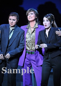 愛月 凛城 彩花 舞台写真／宙組東京公演『王妃の館－Chateau de la Reine－』『VIVA!FESTA!』