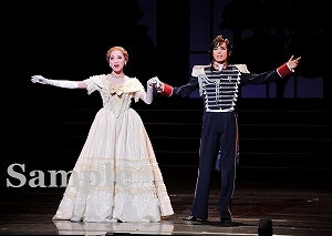 明日海 仙名 舞台写真／花組全国ツアー公演『仮面のロマネスク』『EXCITER!!2017』