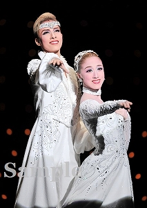 明日海 仙名 舞台写真／花組全国ツアー公演『仮面のロマネスク』『EXCITER!!2017』