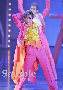 彩風咲奈 舞台写真／雪組大劇場公演『幕末太陽傳（ばくまつたいようでん）』『Dramatic “S”！』