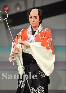 珠城りょう 舞台写真／月組博多座公演『長崎しぐれ坂』『カルーセル輪舞曲（ロンド）』