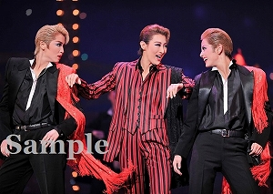 珠城 朝美 暁 舞台写真／月組博多座公演『長崎しぐれ坂』『カルーセル輪舞曲（ロンド）』