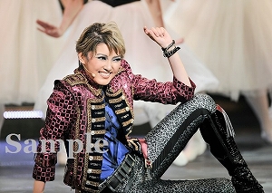 朝夏まなと 舞台写真／宙組梅田芸術劇場公演『A Motion（エース モーション）』