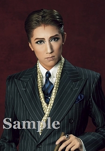 真風涼帆 スチール写真／宙組公演『神々の土地』『クラシカル ビジュー』