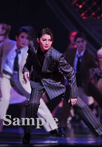 朝夏まなと 舞台写真／宙組大劇場公演『神々の土地』『クラシカル ビジュー』