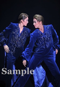 朝夏 真風 舞台写真／宙組大劇場公演『神々の土地』『クラシカル ビジュー』