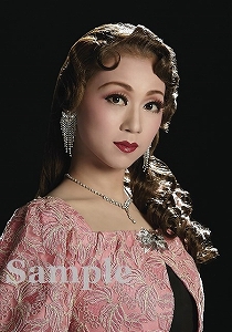 真彩希帆 スチール写真／雪組全国ツアー公演『琥珀色の雨にぬれて』『“D”ramatic S!』