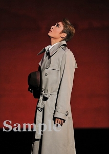 望海風斗 舞台写真／雪組全国ツアー公演『琥珀色の雨にぬれて』『“D”ramatic S!』