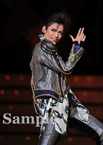 彩凪翔 舞台写真／雪組全国ツアー公演『琥珀色の雨にぬれて』『“D”ramatic S!』