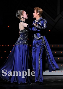 望海 真彩 舞台写真／雪組全国ツアー公演『琥珀色の雨にぬれて』『“D”ramatic S!』