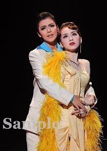 彩凪 真彩 舞台写真／雪組全国ツアー公演『琥珀色の雨にぬれて』『“D”ramatic S!』