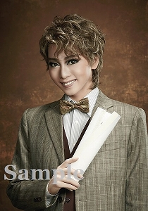 礼真琴 スチール写真／星組公演『ベルリン、わが愛』『Bouquet de TAKARAZUKA（ブーケ ド タカラヅカ）』