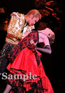 礼 綺咲 舞台写真／星組大劇場公演『ベルリン、わが愛』『Bouquet de TAKARAZUKA（ブーケ ド タカラヅカ）』