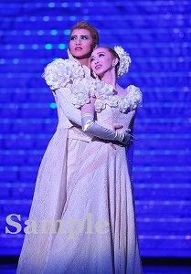 礼 有沙 舞台写真／星組大劇場公演『ベルリン、わが愛』『Bouquet de TAKARAZUKA（ブーケ ド タカラヅカ）』