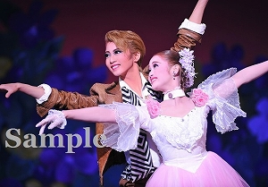 礼 天彩 舞台写真／星組大劇場公演『ベルリン、わが愛』『Bouquet de TAKARAZUKA（ブーケ ド タカラヅカ）』