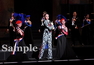 紅 他 舞台写真／星組大劇場公演『ベルリン、わが愛』『Bouquet de TAKARAZUKA（ブーケ ド タカラヅカ）』