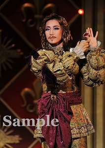 紫門ゆりや 舞台写真／月組東京公演『All for One』