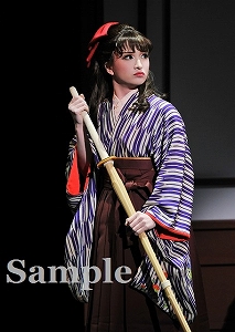 華優希 舞台写真／花組ドラマシティ公演『はいからさんが通る』(舞台写真): ブロマイドオーダーサービス - 宝塚 クリエイティブアーツ公式ショッピングサイト｜キャトルレーヴオンライン