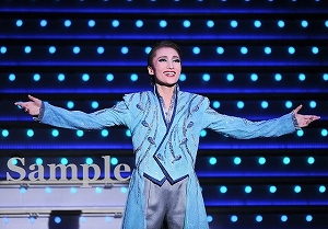 望海風斗 舞台写真／雪組大劇場公演『ひかりふる路（みち）～革命家、マクシミリアン・ロベスピエール～』『SUPER VOYAGER!』