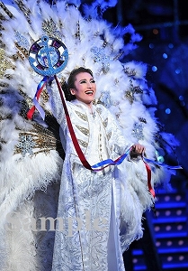 望海風斗 舞台写真／雪組大劇場公演『ひかりふる路（みち）～革命家、マクシミリアン・ロベスピエール～』『SUPER VOYAGER!』