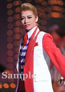 礼真琴 舞台写真／星組東京公演『ベルリン、わが愛』『Bouquet de TAKARAZUKA（ブーケ ド タカラヅカ）』