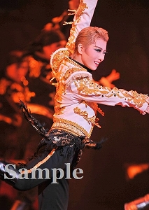礼真琴 舞台写真／星組東京公演『ベルリン、わが愛』『Bouquet de TAKARAZUKA（ブーケ ド タカラヅカ）』