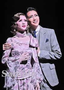 紅 綺咲 舞台写真／星組東京公演『ベルリン、わが愛』『Bouquet de TAKARAZUKA（ブーケ ド タカラヅカ）』