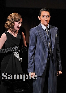 紅 綺咲 舞台写真／星組東京公演『ベルリン、わが愛』『Bouquet de TAKARAZUKA（ブーケ ド タカラヅカ）』