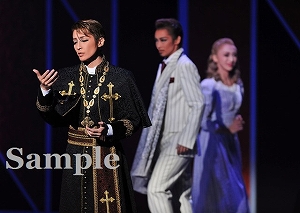 轟 華形 早乙女 舞台写真／専科宝塚バウホール公演『神家（こうや）の七人（しちにん）』