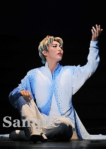 珠城りょう 舞台写真／月組全国ツアー公演『鳳凰伝』『CRYSTAL TAKARAZUKA－イメージの結晶－』