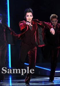 紫門ゆりや 舞台写真／月組大劇場公演『カンパニー－努力（レッスン）、情熱（パッション）、そして仲間たち（カンパニー）－』『BADDY（バッディ）－悪党（ヤツ）は月からやって来る－』