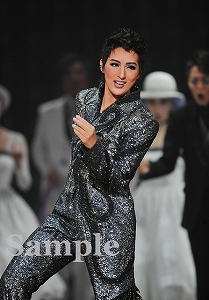 珠城りょう 舞台写真／月組大劇場公演『カンパニー－努力（レッスン）、情熱（パッション）、そして仲間たち（カンパニー）－』『BADDY（バッディ）－悪党（ヤツ）は月からやって来る－』