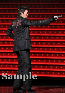 珠城りょう 舞台写真／月組大劇場公演『カンパニー－努力（レッスン）、情熱（パッション）、そして仲間たち（カンパニー）－』『BADDY（バッディ）－悪党（ヤツ）は月からやって来る－』