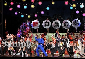 珠城 他 舞台写真／月組大劇場公演『カンパニー－努力（レッスン）、情熱（パッション）、そして仲間たち（カンパニー）－』『BADDY（バッディ）－悪党（ヤツ）は月からやって来る－』