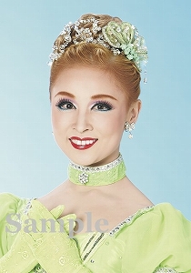 瀬戸花まり スチール写真／宙組公演『天（そら）は赤い河のほとり』『シトラスの風－Sunrise－』