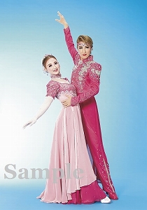 真風 星風 スチール写真／宙組公演『天（そら）は赤い河のほとり』『シトラスの風－Sunrise－』